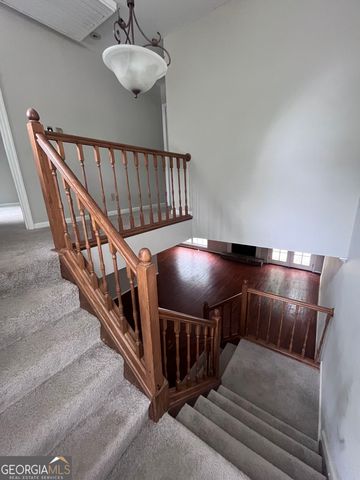 304 Bridge Lane SE, Smyrna, GA 30082