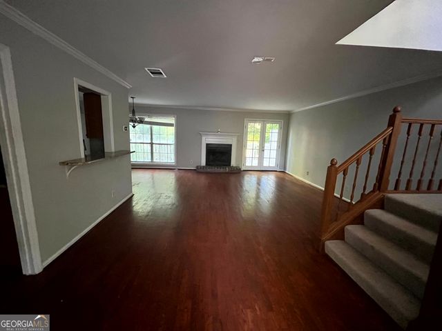 304 Bridge Lane SE, Smyrna, GA 30082