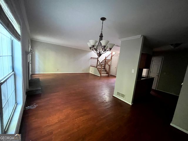 304 Bridge Lane SE, Smyrna, GA 30082