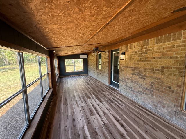 325 An County Road 4271, Palestine, TX 75803