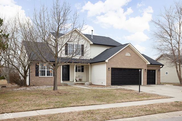 832 Port Drive, Avon, IN 46123