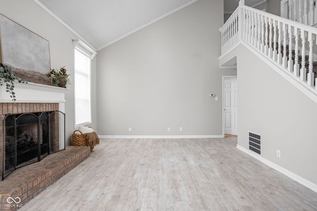 832 Port Drive, Avon, IN 46123