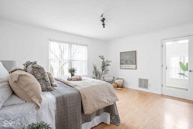 832 Port Drive, Avon, IN 46123