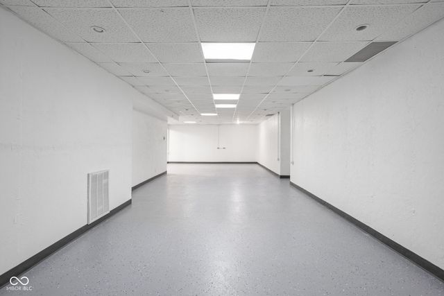 832 Port Drive, Avon, IN 46123