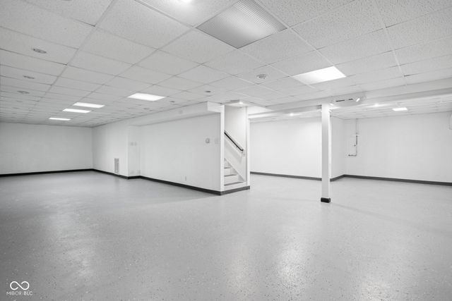 832 Port Drive, Avon, IN 46123