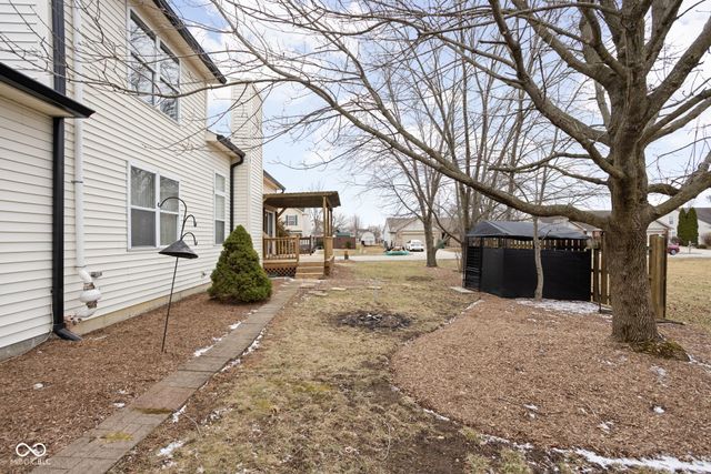 832 Port Drive, Avon, IN 46123