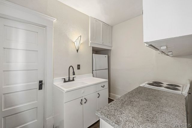 220 Stevenson Street, Buffalo, NY 14210