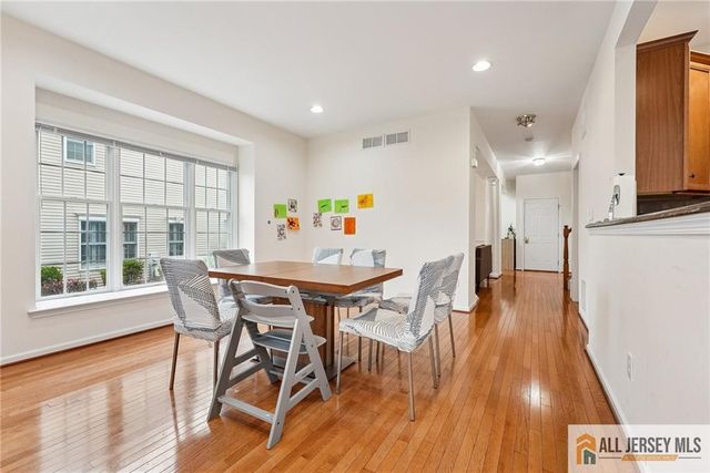 14 Caleb Lane, Princeton, NJ 08540