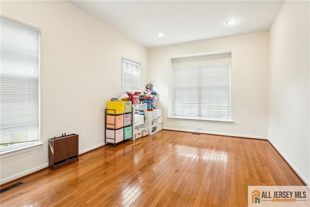 14 Caleb Lane, Princeton, NJ 08540