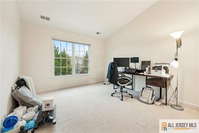 14 Caleb Lane, Princeton, NJ 08540