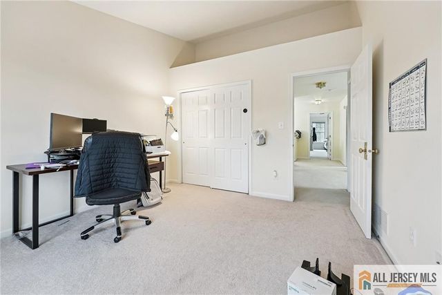 14 Caleb Lane, Princeton, NJ 08540