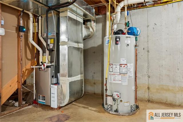 14 Caleb Lane, Princeton, NJ 08540