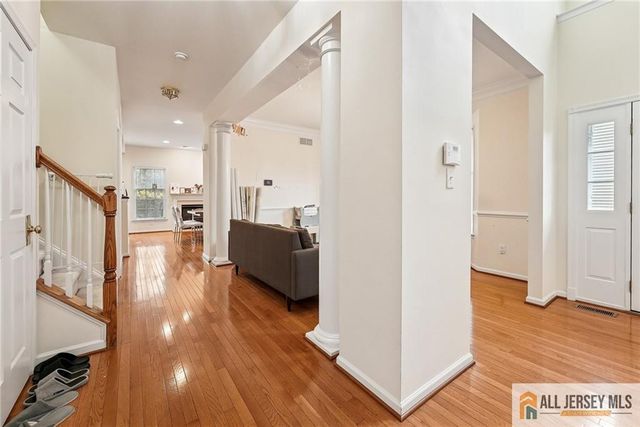 14 Caleb Lane, Princeton, NJ 08540