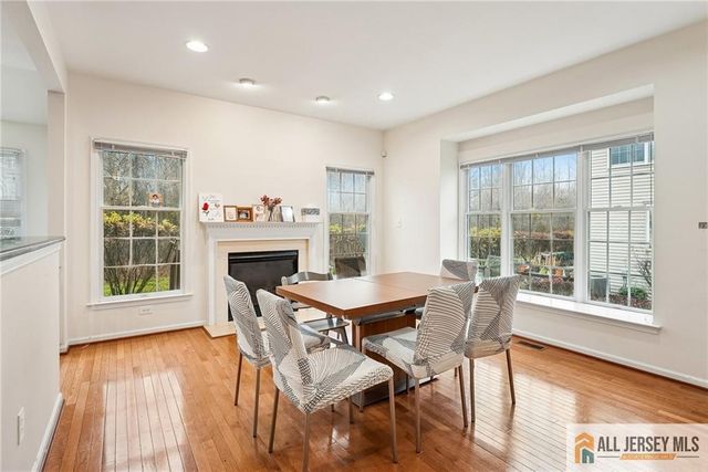 14 Caleb Lane, Princeton, NJ 08540