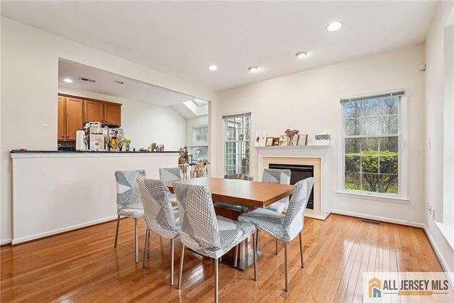 14 Caleb Lane, Princeton, NJ 08540