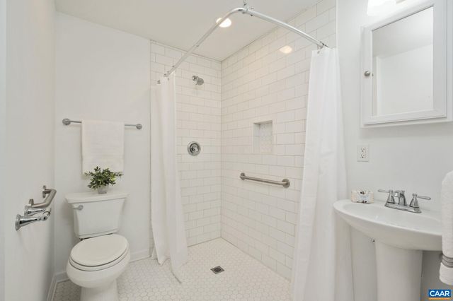 1980 DELILA DR, Charlottesville, VA 22901