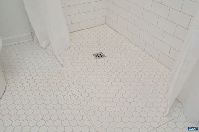 1980 DELILA DR, Charlottesville, VA 22901