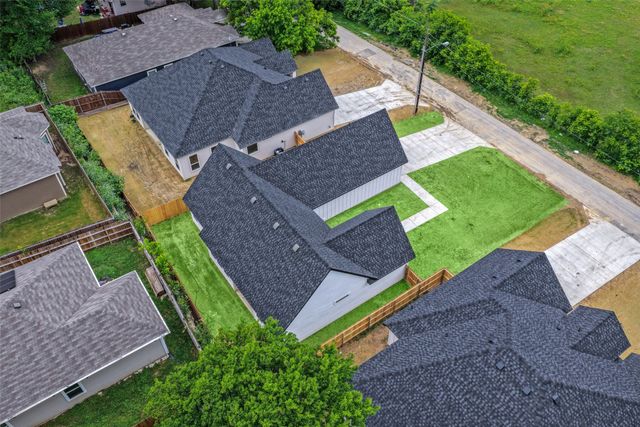 2638 Durham Road, Dallas, TX 75241
