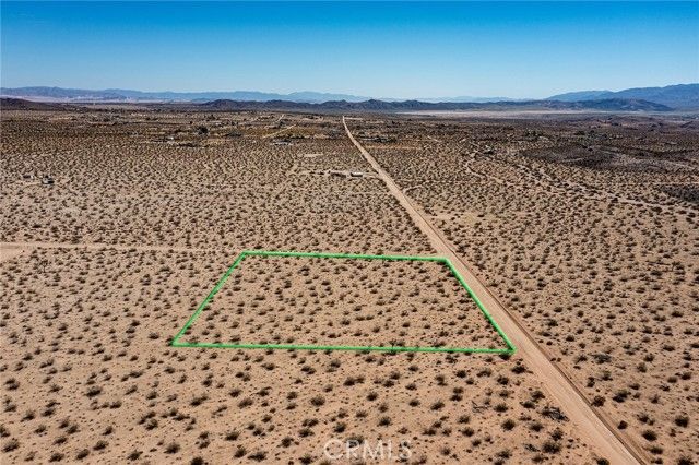 0 Sunny Sands Drive, Joshua Tree, CA 92252