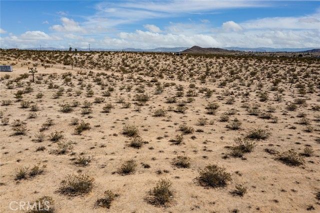 0 Sunny Sands Drive, Joshua Tree, CA 92252