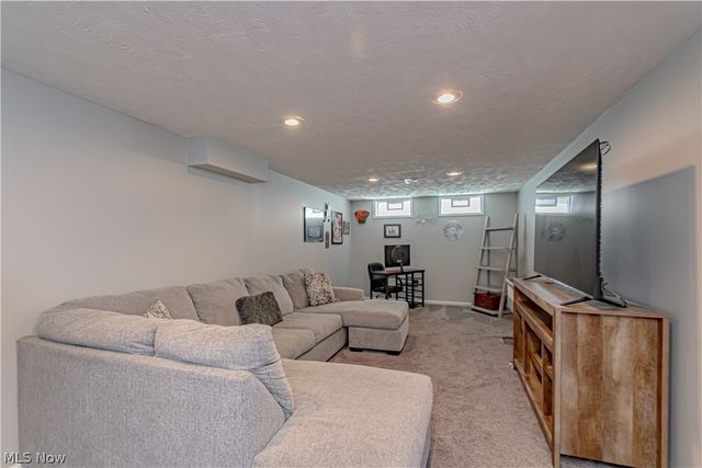 13462 Harper Road, Strongsville, OH 44149