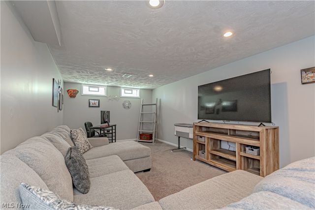 13462 Harper Road, Strongsville, OH 44149