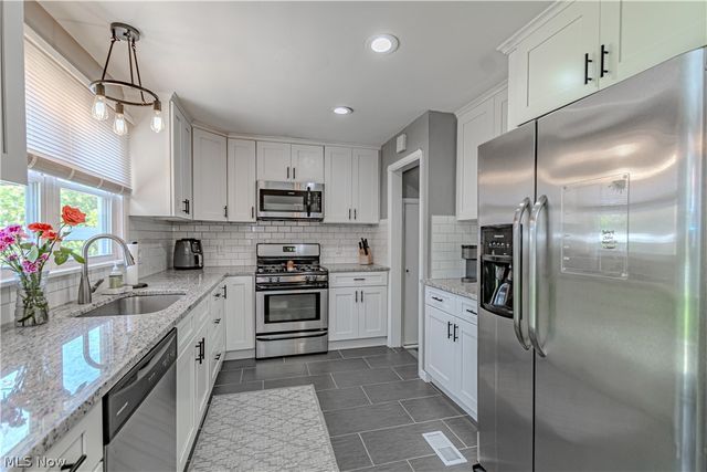 13462 Harper Road, Strongsville, OH 44149