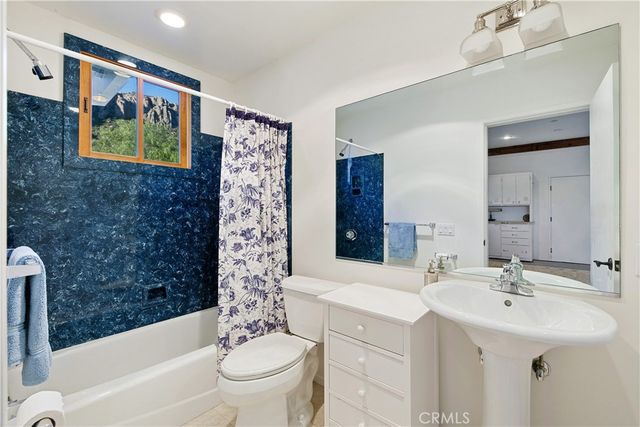 8400 Mipolomol Road, Malibu, CA 90265