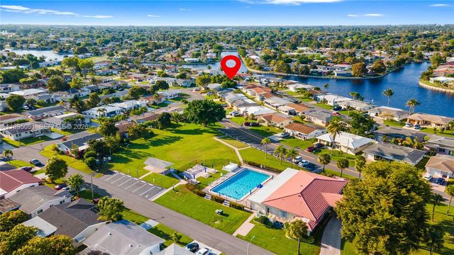 6802 NW 58th Ct, Tamarac, FL 33321