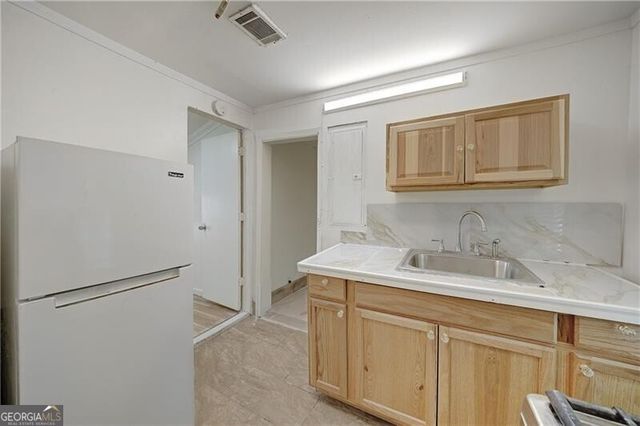 1068 Snyder Street NW, Atlanta, GA 30318