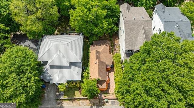 1068 Snyder Street NW, Atlanta, GA 30318