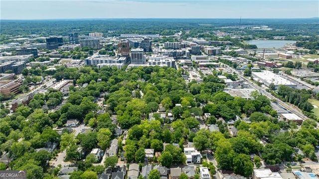 1068 Snyder Street NW, Atlanta, GA 30318