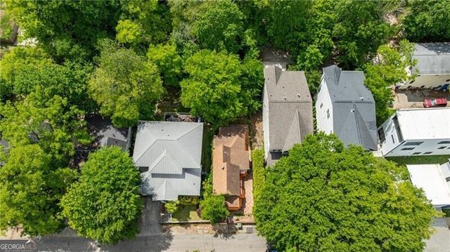 1068 Snyder Street NW, Atlanta, GA 30318