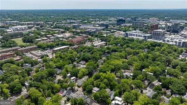1068 Snyder Street NW, Atlanta, GA 30318