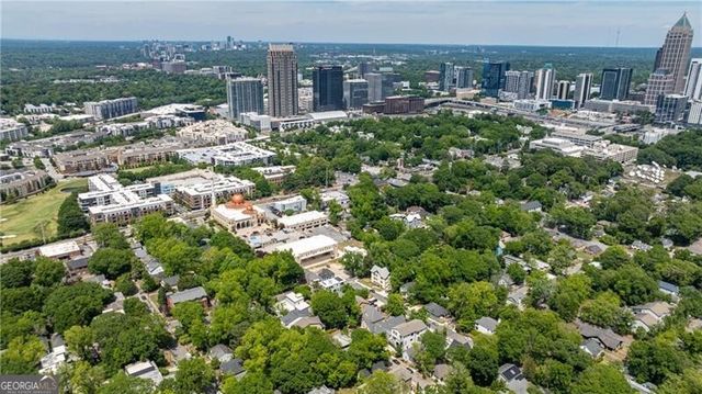 1068 Snyder Street NW, Atlanta, GA 30318