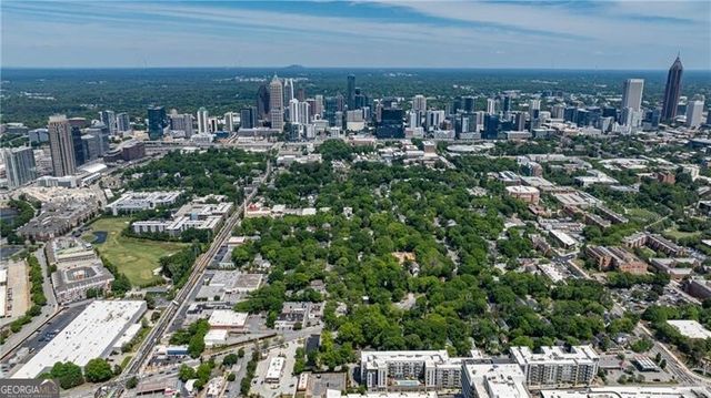 1068 Snyder Street NW, Atlanta, GA 30318