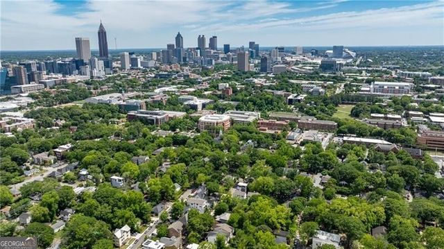 1068 Snyder Street NW, Atlanta, GA 30318