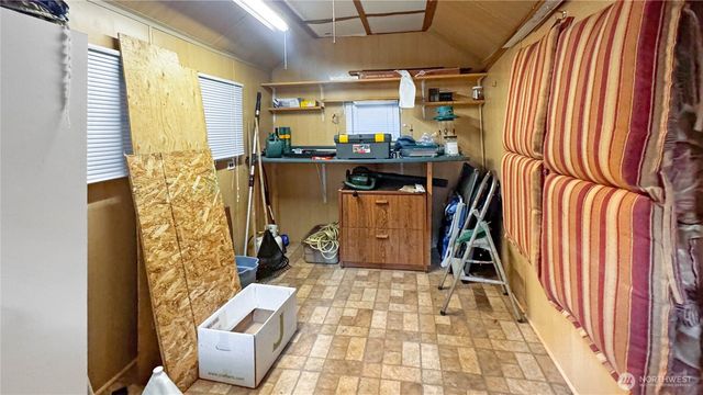 147 E Big River, Deming, WA 98244