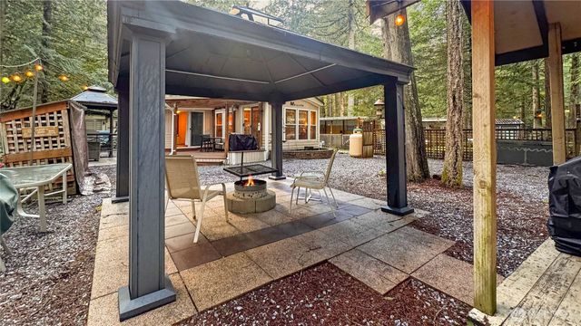 147 E Big River, Deming, WA 98244