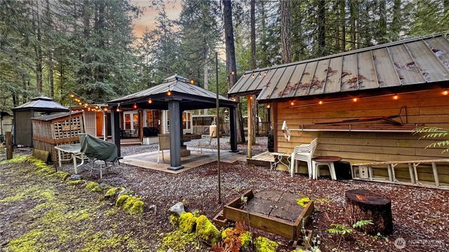 147 E Big River, Deming, WA 98244