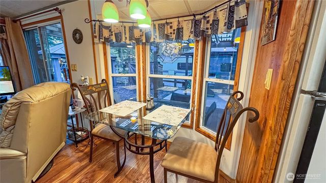 147 E Big River, Deming, WA 98244