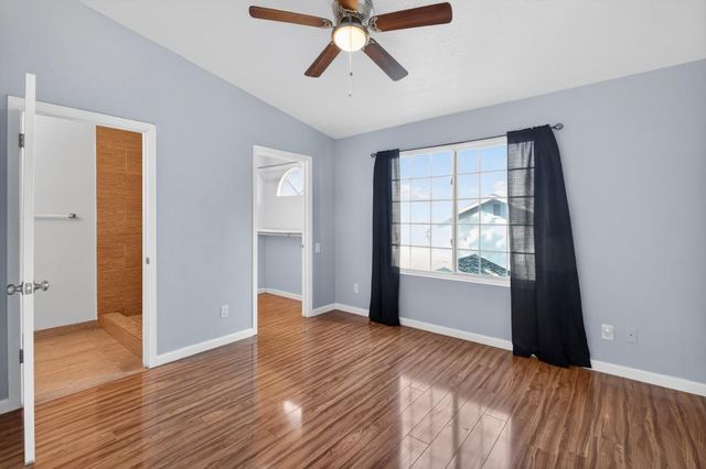 7402 Kallie Kay Ln, Sacramento, CA 95823