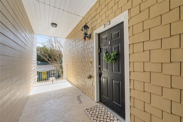 1460 NW 3RD PLACE 212, Gainesville, FL 32603