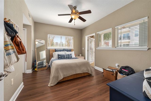 1460 NW 3RD PLACE 212, Gainesville, FL 32603