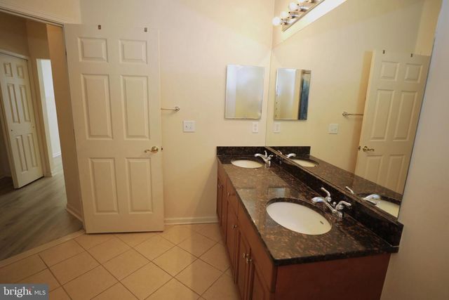 611 MASTERSON CT, Ewing, NJ 08618