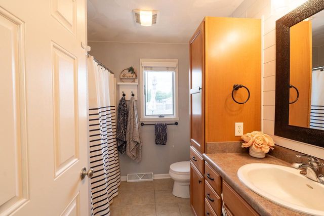 3404 Tennyson Drive, Janesville, WI 53548