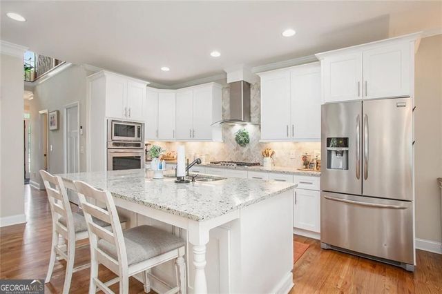 92 River Walk Parkway, Euharlee, GA 30145