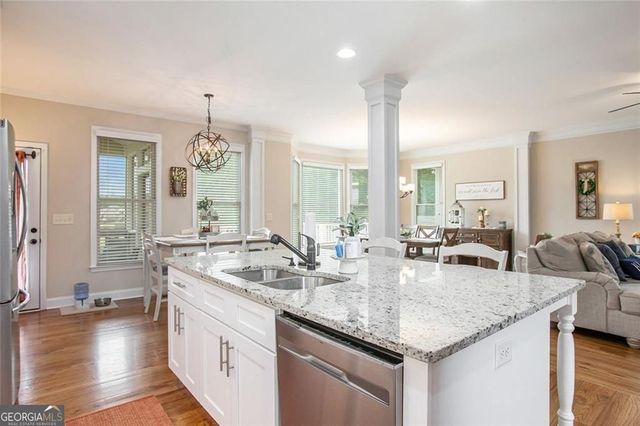 92 River Walk Parkway, Euharlee, GA 30145