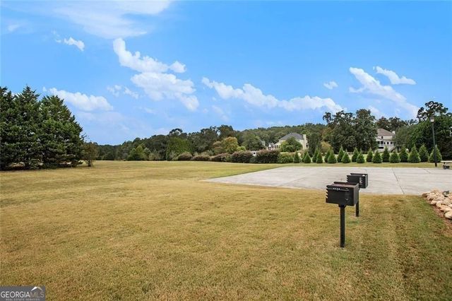 92 River Walk Parkway, Euharlee, GA 30145