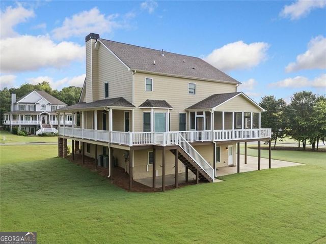 92 River Walk Parkway, Euharlee, GA 30145